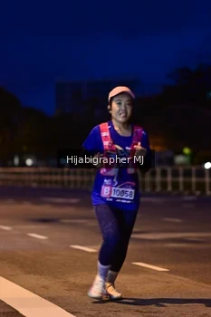 Runner Photo 1729218