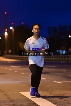 Runner Photo 1729229