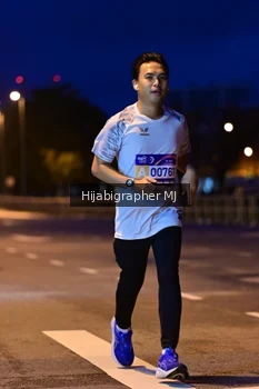 Runner Photo 1729233