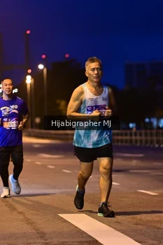 Runner Photo 1729240