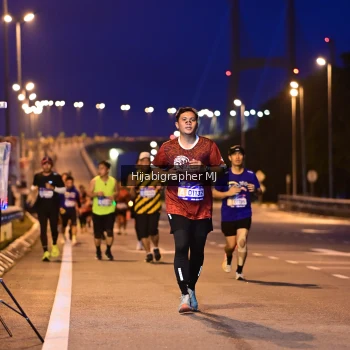 Runner Photo 1729248