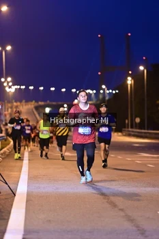 Runner Photo 1729250