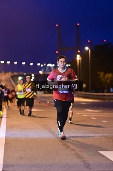 Runner Photo 1729252