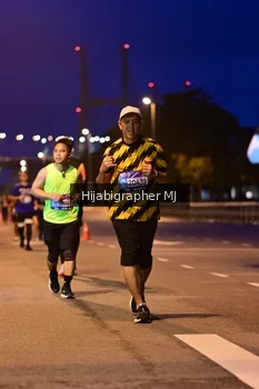 Runner Photo 1729270