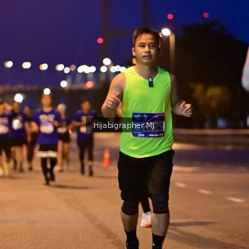 Runner Photo 1729276