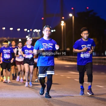 Runner Photo 1729282