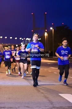 Runner Photo 1729285