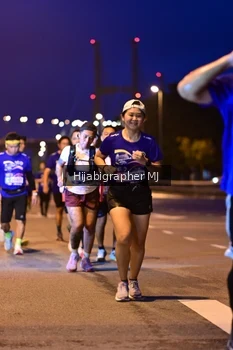 Runner Photo 1729293