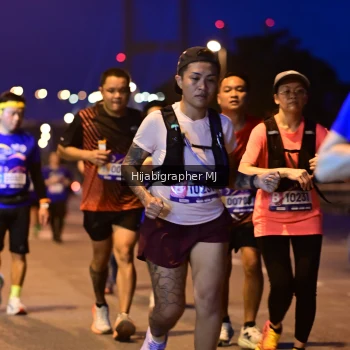Runner Photo 1729298