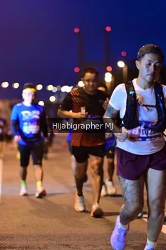 Runner Photo 1729301