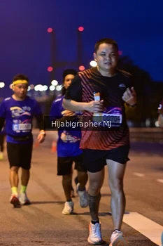 Runner Photo 1729305