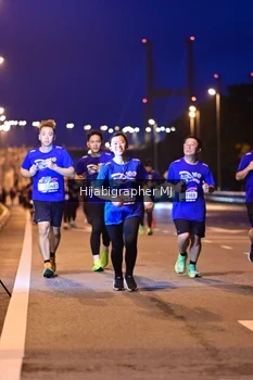 Runner Photo 1729315