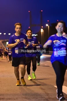 Runner Photo 1729323