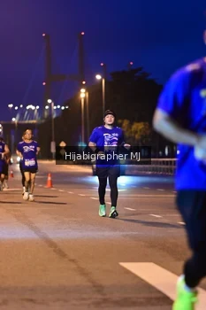 Runner Photo 1729331