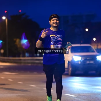 Runner Photo 1729343