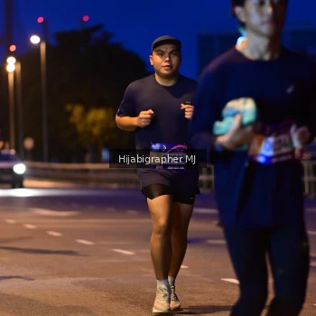 Runner Photo 1729470
