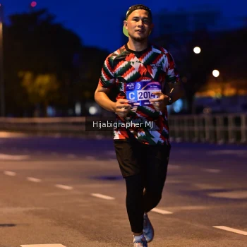 Runner Photo 1729483