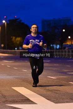Runner Photo 1729599