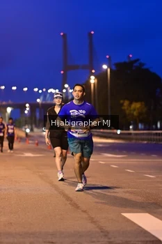 Runner Photo 1729633