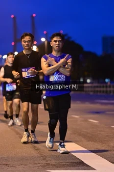 Runner Photo 1729687