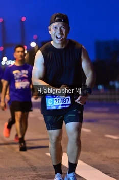 Runner Photo 1729696