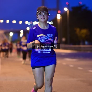 Runner Photo 1729704