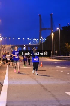 Runner Photo 1729710