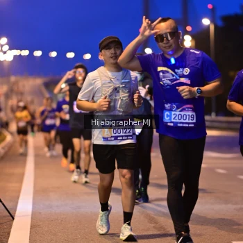 Runner Photo 1729748