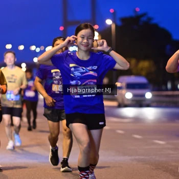 Runner Photo 1729777