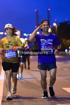 Runner Photo 1729784