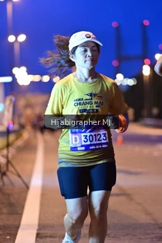 Runner Photo 1729786