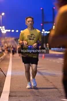 Runner Photo 1729790