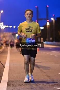 Runner Photo 1729791
