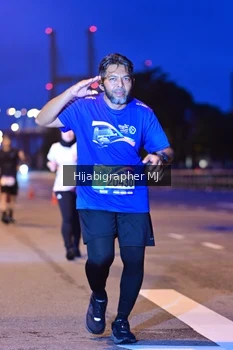 Runner Photo 1729797