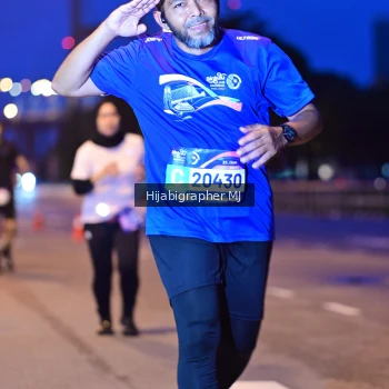 Runner Photo 1729798
