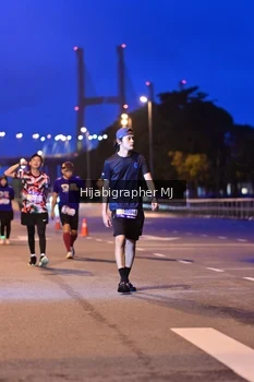 Runner Photo 1729807