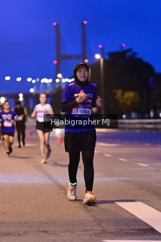 Runner Photo 1729834
