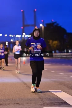 Runner Photo 1729836