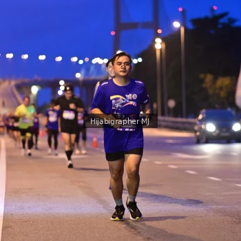 Runner Photo 1729849