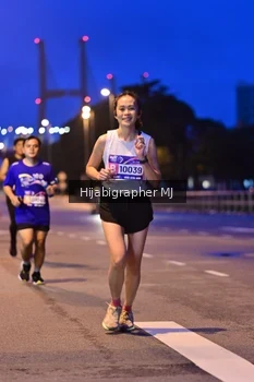 Runner Photo 1729850