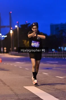 Runner Photo 1729873