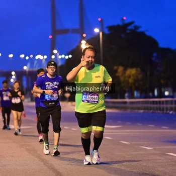 Runner Photo 1729878