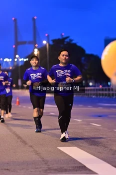 Runner Photo 1730067