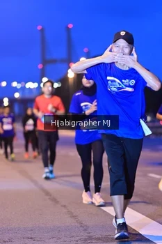 Runner Photo 1730088