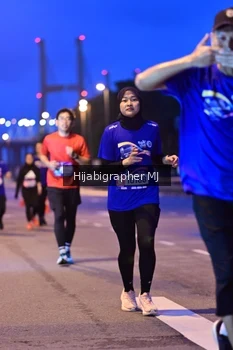 Runner Photo 1730091