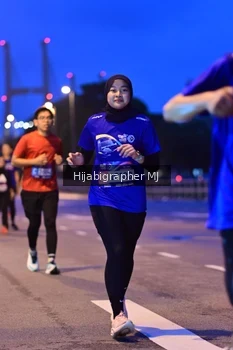 Runner Photo 1730093