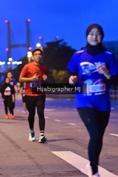 Runner Photo 1730095