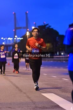 Runner Photo 1730096