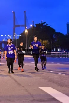 Runner Photo 1730109