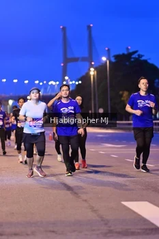 Runner Photo 1730113